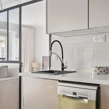 Bnbnova - Jardin Des Tuileries & Louvre Apartment Paris