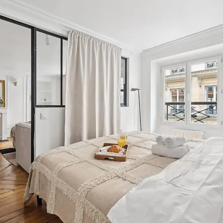 Bnbnova - Jardin Des Tuileries & Louvre Apartment